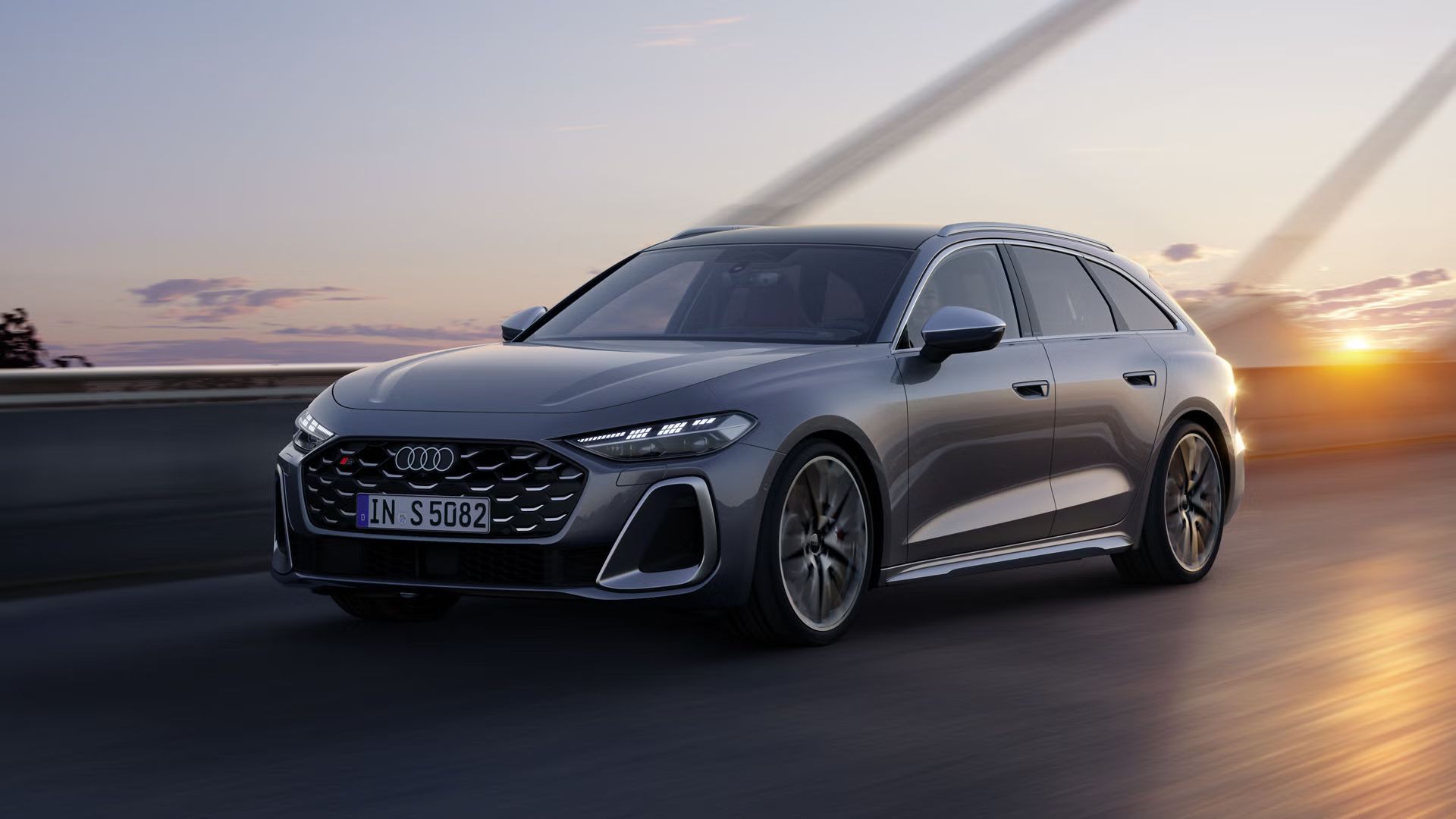 Dynamický pohľad na Audi S5 Avant