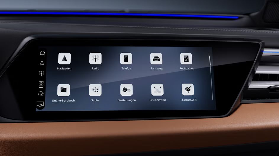 Záber zblízka na displej MMI spolujazdca v modeli Audi A6 allroad e-hybrid.