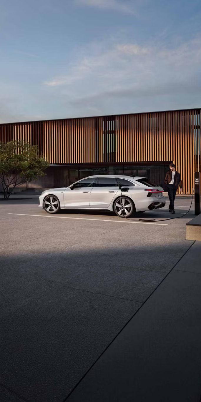Seitenansicht Audi A6 Avant e-hybrid