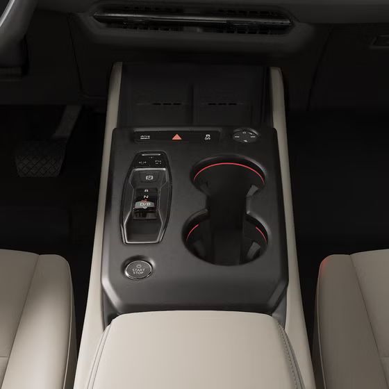 Detail stredovej konzoly v kokpite SUV Q4 e-tron.