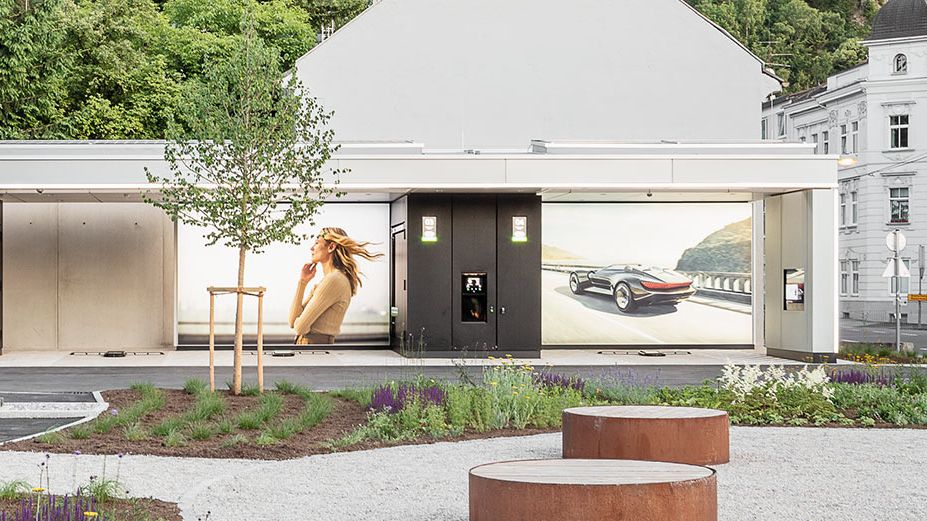 Audi charging hub