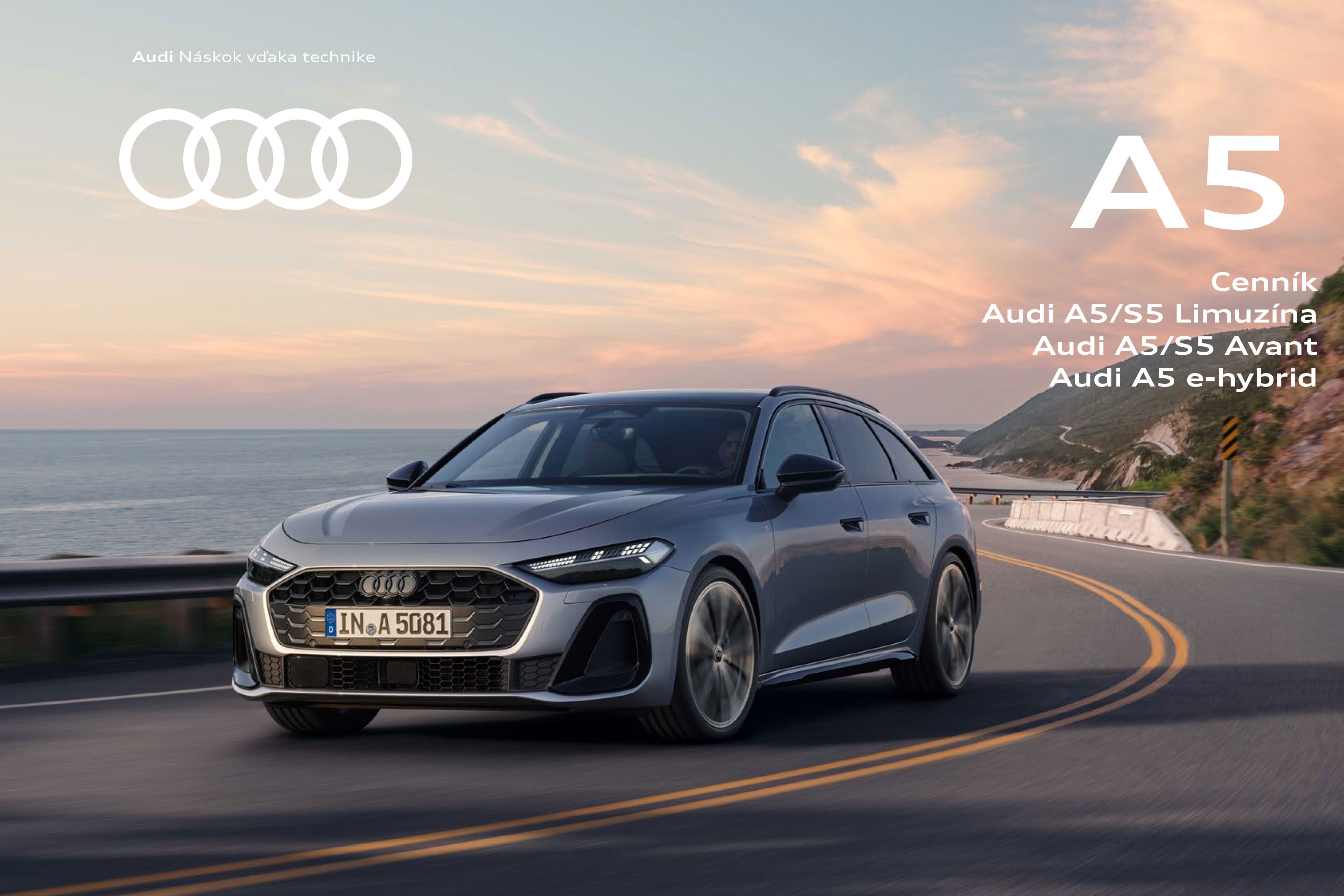 Audi A5 Avant na ceste pri pobreží.